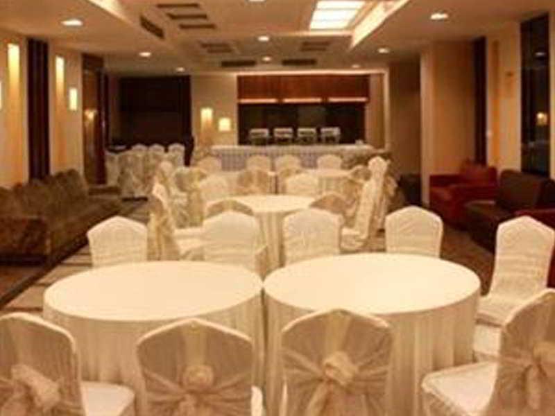 Comfort Inn Gsk Amritsar Ngoại thất bức ảnh
